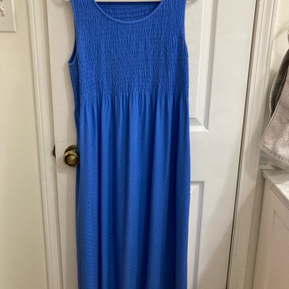 Croft & Barrow Blue Smocked Maxi Sundress
